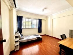 Blk 340 Jurong East Avenue 1 (Jurong East), HDB Executive #581297921